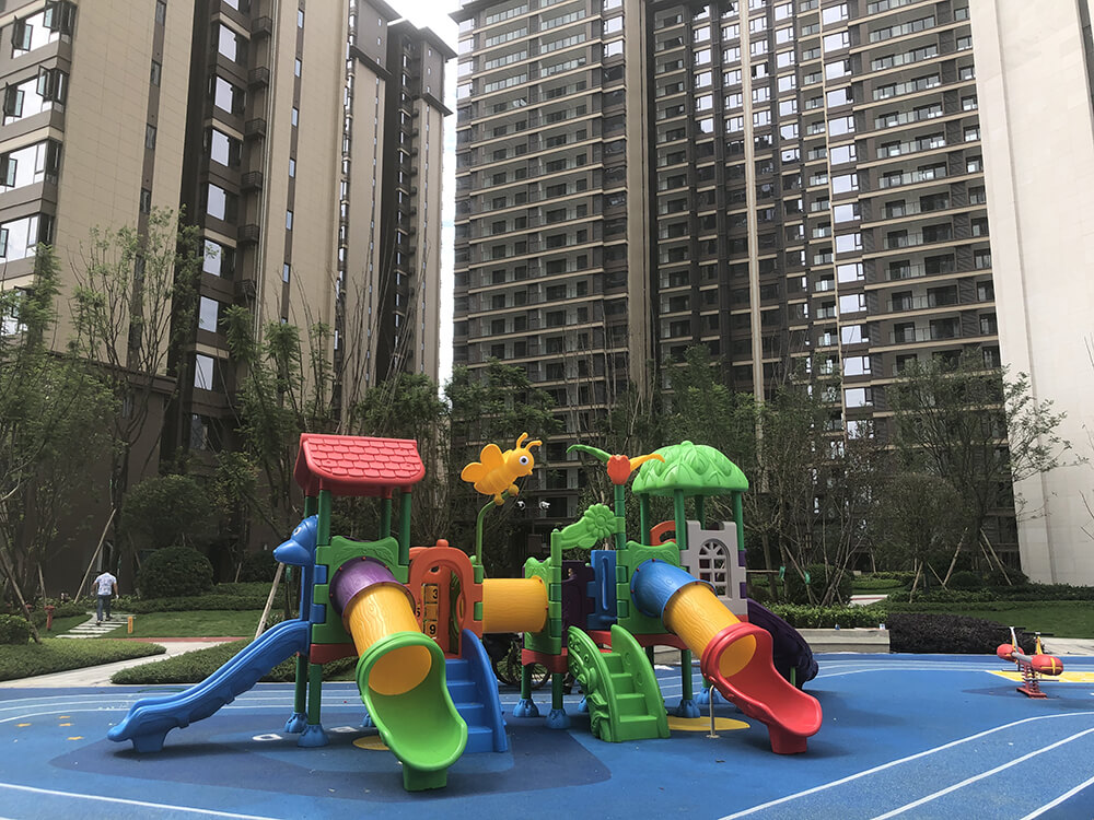 Community kid playground